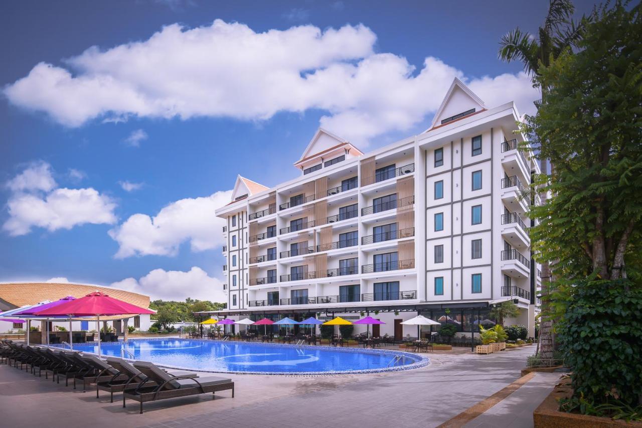 Vakara Hotel Kep Exteriör bild