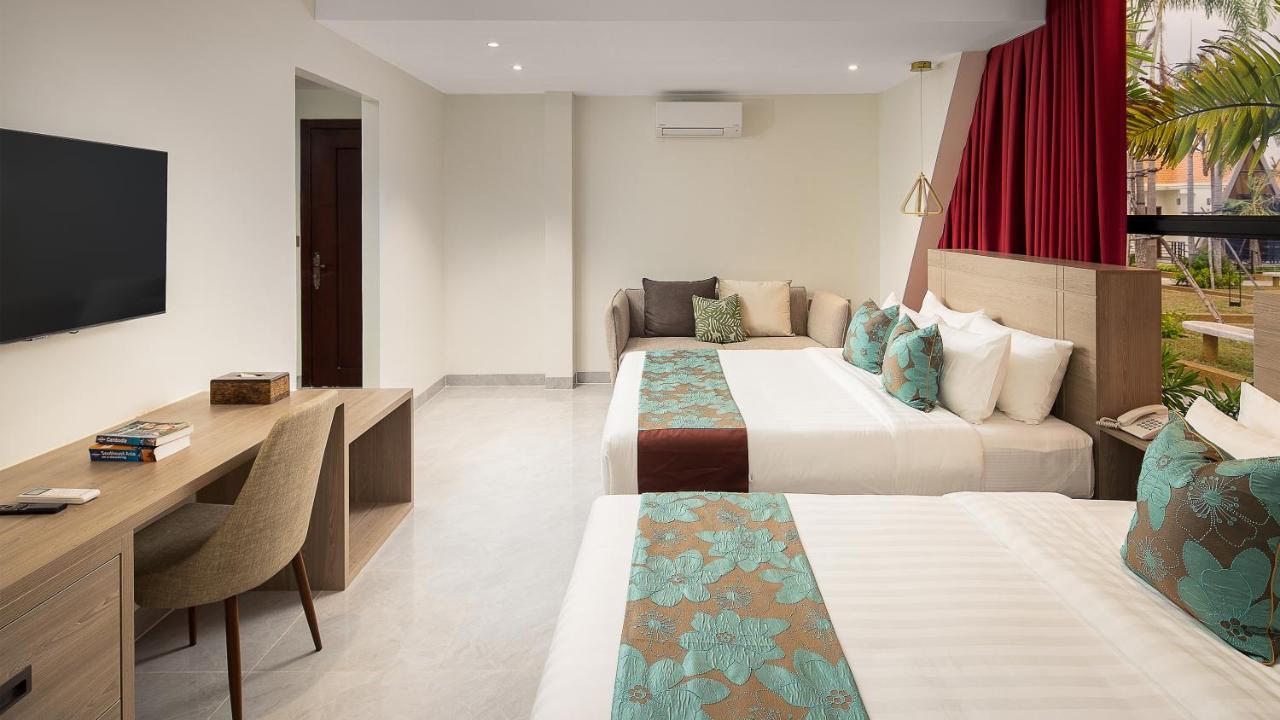 Vakara Hotel Kep Exteriör bild